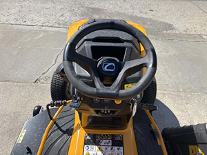 Tracteur tondeuse à gazon Cub Cadet XT2 LX46 FAB 2026, machine à couper l'herbe, tondeuse autoportée - Product Image 6