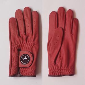 Guantes de golf con logotipo personalizado y PU transpirable y ligero para zurdos o diestros a bajo precio. - Product Image 4