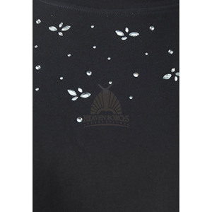 เสื้อฮู้ดครอปผู้หญิงทรงหลวมสไตล์เซ็กซี่สำหรับฤดูหนาว พิมพ์ลายปักลายด้านหน้า ผ้าฝ้าย 100% ขายส่ง - Product Image 5
