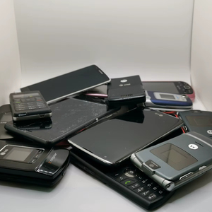 โทรศัพท์มือถือ E$T รุ่น 008/3813 ใช้งานได้เต็มรูปแบบ-ราคา - Product Image 1