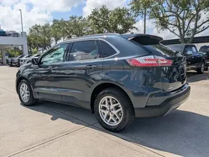 2022 Ford Edge Sel - Product Image 5