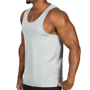 Camiseta sin mangas para hombre OEM, elástica, de poliéster y spandex, precio al por mayor, muy vendida, cuello redondo, logotipo personalizado, jersey liso, corte ajustado - Product Image 1