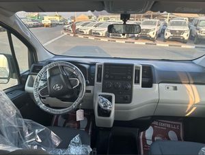 2020-2022 para <span class=keywords><strong>Toyota</strong></span> Transporter <span class=keywords><strong>Hiace</strong></span> <span class=keywords><strong>Bus</strong></span> 15 asientos Manual/caja de cambios automática Asientos de tela de combustible diésel izquierda Envío Mundial - Product Image 2