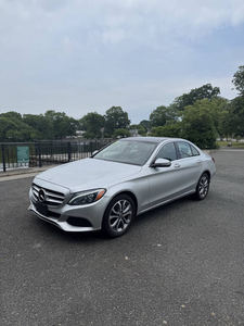 Mercedes-Benz Clase C C 300 Luxury 4MATIC 2017, listo para enviar - Product Image 1
