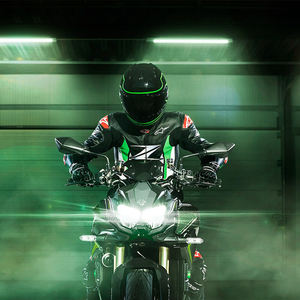 คาวาซากิ ซี เอชทู ปี 2024 - Product Image 2