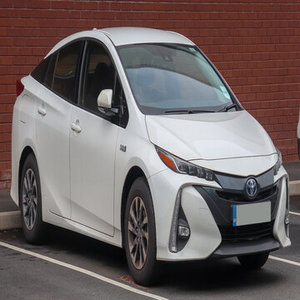 Toyota Prius Sedán 1.8 Híbrido Automático Usado 2019-2026, 5 Asientos, Faros LED, Neumáticos R17, Emisión Euro VI, Interior de Tela, En Venta - Product Image 2