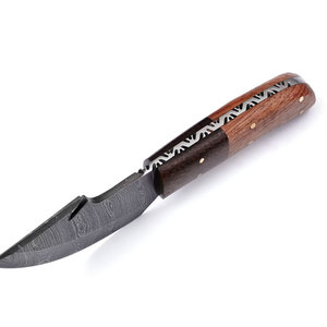 Cuchillo desollador de acero de Damasco fuerte herramienta hecha a mano para exteriores con mango natural y Funda personalizada - Product Image 2