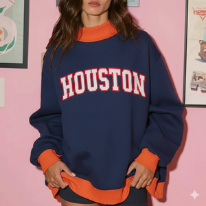 Sudadera Casual Holgada Vintage para Mujer, con Hombros Caídos, de Felpa, Poliéster/Algodón, Logotipo Frontal, Cuello Alto Simulado, Mangas Largas, Invierno - Product Image 1