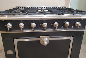 Horno de Gas de Doble Combustible La Cornue 1908 M-a-t-t-e Negro Satinado C-h-r-o-m-e con 5 Quemadores y Asador Eléctrico - Product Image 6