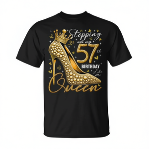 Camiseta con diseño de tacones altos: Entrando en mi 57.º cumpleaños como una reina - Product Image 2