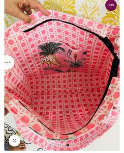 Sac fourre-tout matelassé en coton fait main pour femme, léger, tissu 300 GSM, style vintage, imprimé, lavable, design élégant, fermeture éclair, été - Product Image 4