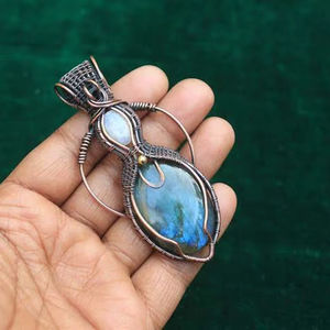 Pendentifs en malachite avec laiton plaqué or, style vintage, forme pyramide, pour les créateurs de bijoux, la vente de bijoux de mode - Product Image 1