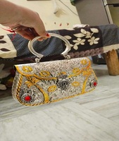 Sac à main de créateur allemand plaqué argent pour femmes sac de fête de mode indienne avec fermeture de couverture pour femmes et filles