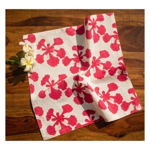 Hot Selling Four Edge Floral Terrfic Design Printed Durable Soft Comfortable Reusable Organic Cotton Customizable Dinner Napkins - Product Image 6