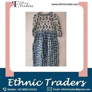 เสื้อผ้าสตรีพิมพ์ลายคุณภาพมาตรฐาน ดีไซน์หรูหรา ชุดเดรสพิมพ์ลายสำหรับผู้หญิง ราคาขายส่งจากซัพพลายเออร์อินเดีย - Product Image 6