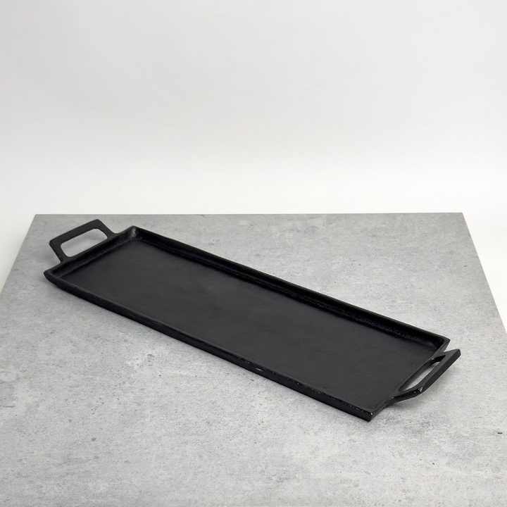 Heavy Gauge Aluminium Casting Tray with Brushed Finishing Crafted for Industrial Work Kitchens and Repeated Daily Use