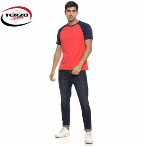 Offre Spéciale tenue décontracté manches raglan t-shirts col rond été gym extérieur t-shirts vierges avec service et design OEM pour hommes - Product Image 3