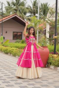 Femmes été col rond pleine couture pur cottan Lehenga Choli Festival mignon lâche lourd Gamthi travail & ribin dentelle avec dentelle kodi - Product Image 5