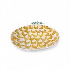 Assiette en nacre de style bohème faite à la main, pour la décoration de la table à manger et le service à domicile, en provenance du Vietnam - Product Image 1