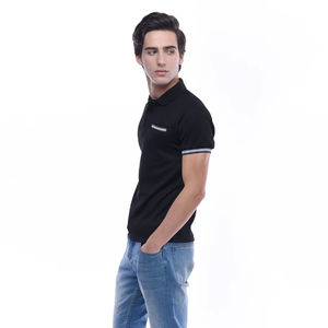 เสื้อยืดคอกลมแขนสั้นลายปักสไตล์มินิมอล Ultifresh Casual Performance ผลิตจากผ้าผสมคอตตอนและโพลีเอสเตอร์ - Product Image 2