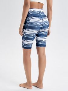 Shorts de Yoga femmes taille haute sans couture vêtements de sport séchage rapide Logo personnalisé Shorts de Yoga en gros Pakistan vêtements de sport - Product Image 3