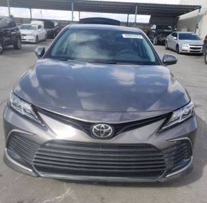 AUTO USADO EN BUEN ESTADO EN VENTA Toyota Camry LE22 2023 (Auto con accidentes, precio accesible) - Product Image 1