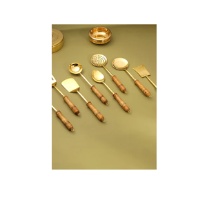 Cuillère à louche en laiton Cuisson des légumes Cuillère de cuisine Manche en bois Ustensiles de cuisine Gadgets Cuillère Top Vente - Product Image 1