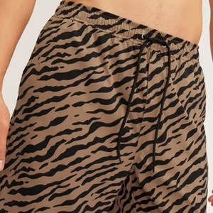 Pantalones cortos informales de verano para hombre de alta calidad personalizados pantalones cortos de diseño sólido sublimación multicolor para hombre 2025 - Product Image 3