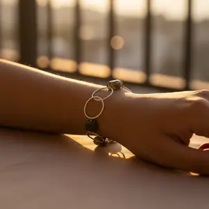 Bracelet chaîne en pierre argentée pour femmes, mode, religieux, vintage, tendance, classique, bijoux plaqués or, cuivre, laiton, pour cadeaux - Product Image 1