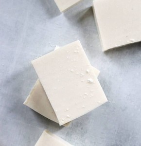 EXPORT in BULK HANDMADE <b>COCONUT</b> <b>SOAP</b> WITH PREMIUM PRICE - Product Image 3