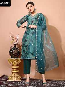 Última Moda en Ropa Femenina, Traje Salwar Kameez Informal y Festivo de Tafetán con Bordado de Seda Zari y Dupatta de Malla Suave - Product Image 2