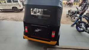 รถสามล้อ BAJAJ COMPACT RE ปี 2025 สำหรับโดยสาร ขายดี - Product Image 6