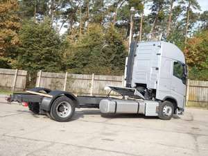 Camion benne VOL-VO FM 460/500 4X2 neuf/d'occasion avec caméra arrière 360°, capacité de charge 31-40T, émission Euro 6, diesel Dongfeng, automatique - Product Image 5