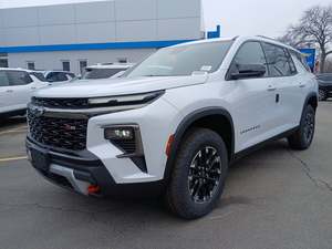 Nuevo Chevrolet Suburban 2026 4WD Z71 SUV Gasolina/Petróleo Euro VI, 6 Asientos, Asientos de Cuero Automáticos, Volante a la Izquierda, Llantas de Aleación de Aluminio R20 - Product Image 2