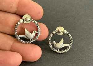 Boucles d'oreilles antiques en argent allemand personnalisées | Bijoux de conception vintage uniques oxydés - Product Image 5