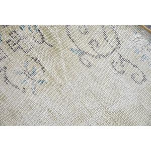 Turkish <b>Round</b> <b>Rug</b>, 2.5x1.5 ft Vintage <b>Rug</b>, <b>White</b> Wool <b>Rug</b> - Product Image 4