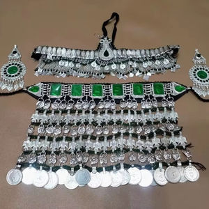 Collier géométrique en diamant traditionnel afghan fait à la main, accessoire de mode ethnique vintage pour le port quotidien des femmes - Product Image 1