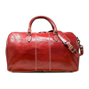 Sacs de week-end inspirés du luxe pour femmes fabriqués avec des touches de formes élégantes et une élégance intemporelle pour le voyage - Product Image 5