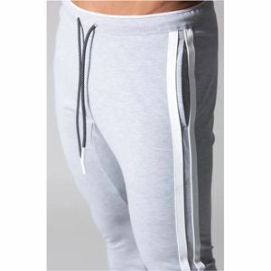 Venta al por mayor en blanco pantalones de chándal de alta calidad de los hombres pantalones de chándal con bolsillos logotipo personalizado Jogger pantalones de chándal para los hombres - Product Image 3
