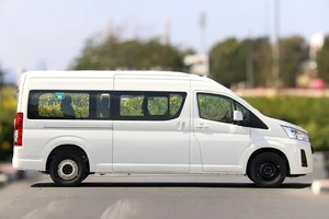 Nouveau Hi Passager Van H300 3.5 151 ch Essence Automatique Euro VI Intérieur Cuir Transmission Intégrale Direction à Gauche 2025 - Product Image 2