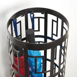 Support de parapluie cylindrique noir élégant avec conception de découpe au laser enduit de poudre élégant articles d'organisateur de décoration d'intérieur pour la maison - Product Image 4