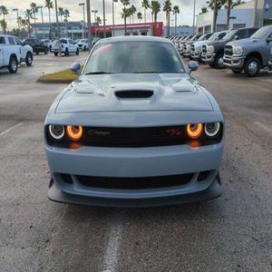 Dodge Challenger 2022 en parfait état - Product Image 1