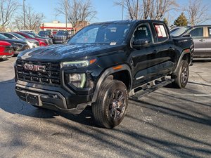 GM C Canyon 4WD Elevation 2023 Usado en Buen Estado - Product Image 3