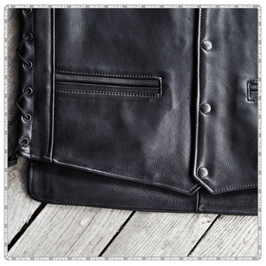 Gilet en cuir perforé noir pour motard, en cuir de vachette, avec logo personnalisé, vêtement d'extérieur décontracté pour l'hiver - Product Image 4