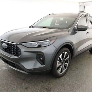 Voiture d'occasion de qualité abordable 2024 Ford Escape Platinum Conduite à gauche - Product Image 1