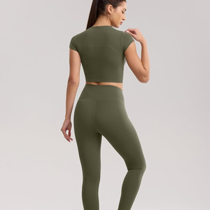 Womens custom fitness crop <b>tops</b> breathable summer gymwear oem activewear workout apparel with logo and private label options - Product Image 3