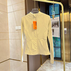 Haut de sport à manches longues pour femme, veste de sport tricotée pour la saison printanière - Product Image 2