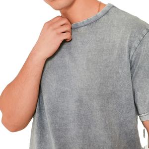 ชุดเซ็ตเสื้อยืดและกางเกงขาสั้นสไตล์สตรีทแวร์สำหรับผู้ชาย ฤดูร้อน บริการ OEM เสื้อผ้าลำลองผู้ชาย กางเกงขาสั้นย้อมสีแบบ Acid Wash เสื้อยืดคอกลม และบริการปรับแต่ง - Product Image 5