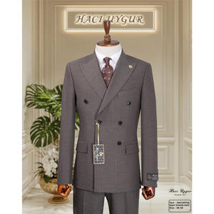 Costume pour hommes 80% laine 20% polyester coupe ajustée vêtements d'affaires formels pour le bureau et le mariage - Product Image 1