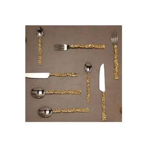 Diseño moderno en relieve de oro Mango rectangular Personalizar Diseñador plano Plata Pulida Diseño de lujo real Cubiertos elegantes - Product Image 1